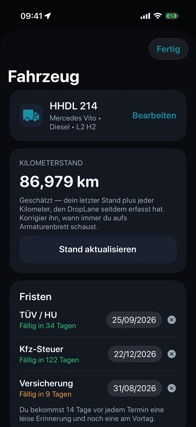 Fahrzeug — TÜV, Steuer und Versicherung, bevor sie fällig werden.