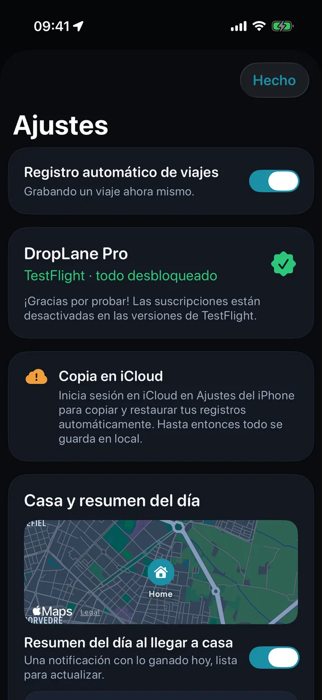 Ajustes — Kilómetros o millas. Claro u oscuro.
