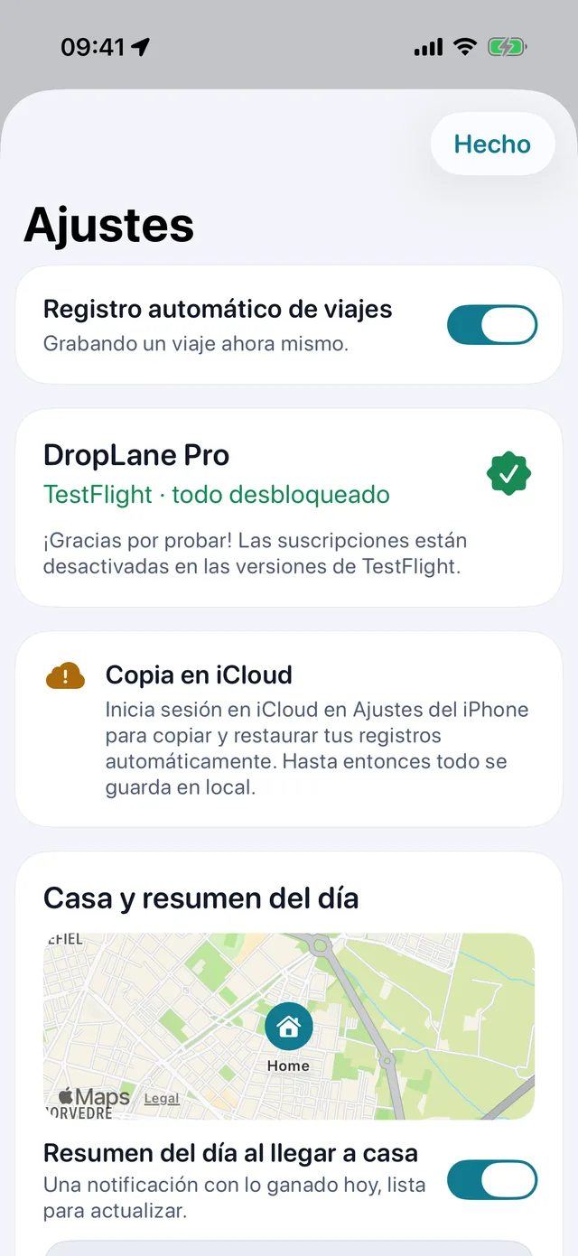 Ajustes — Kilómetros o millas. Claro u oscuro.