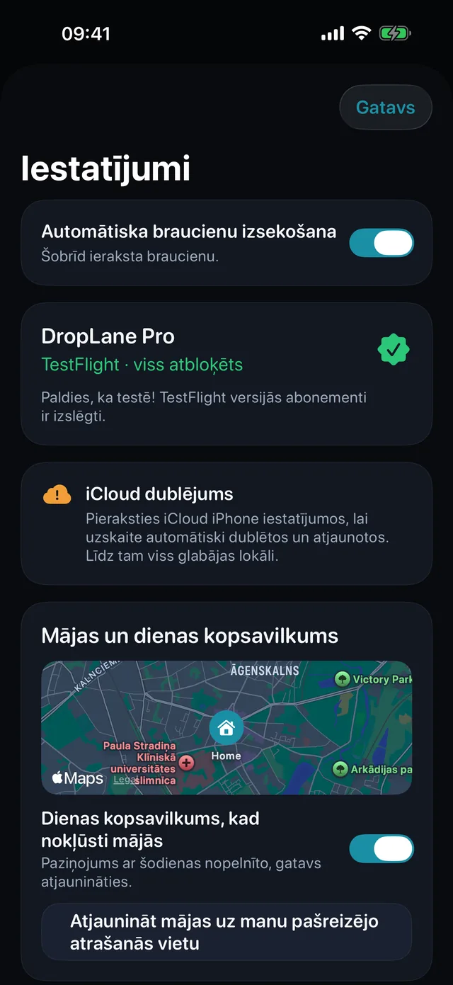 Iestatījumi — Kilometri vai jūdzes. Gaišā vai tumšā.