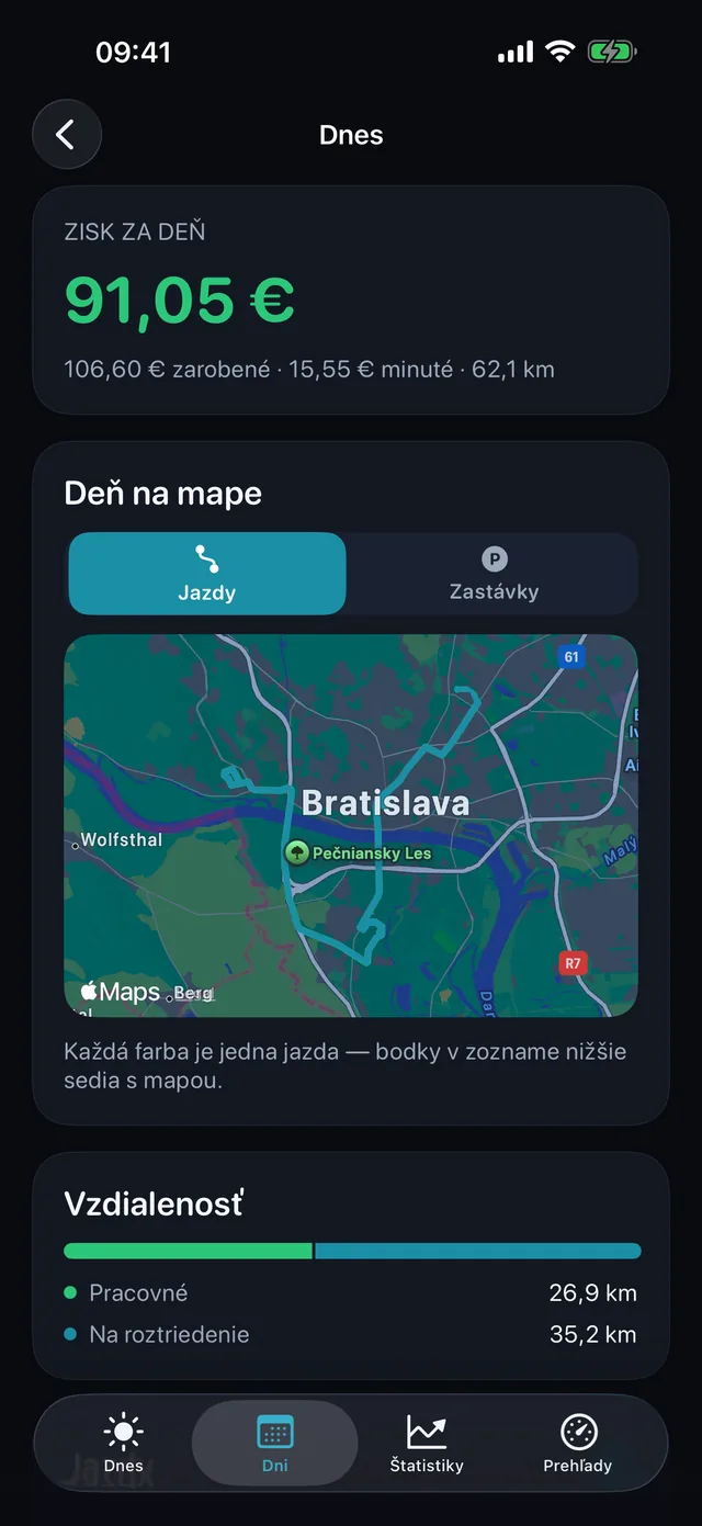 Deň na mape — Každá farba je jedna jazda.
